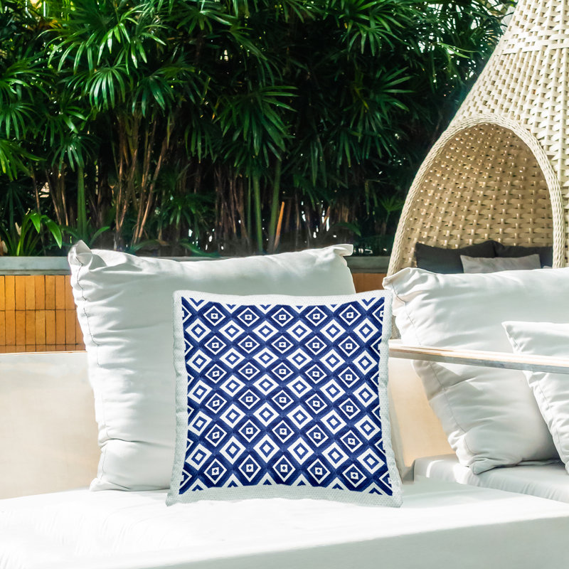 Coussin extérieur bleu et blanc à motif géométrique Boho Shapes
