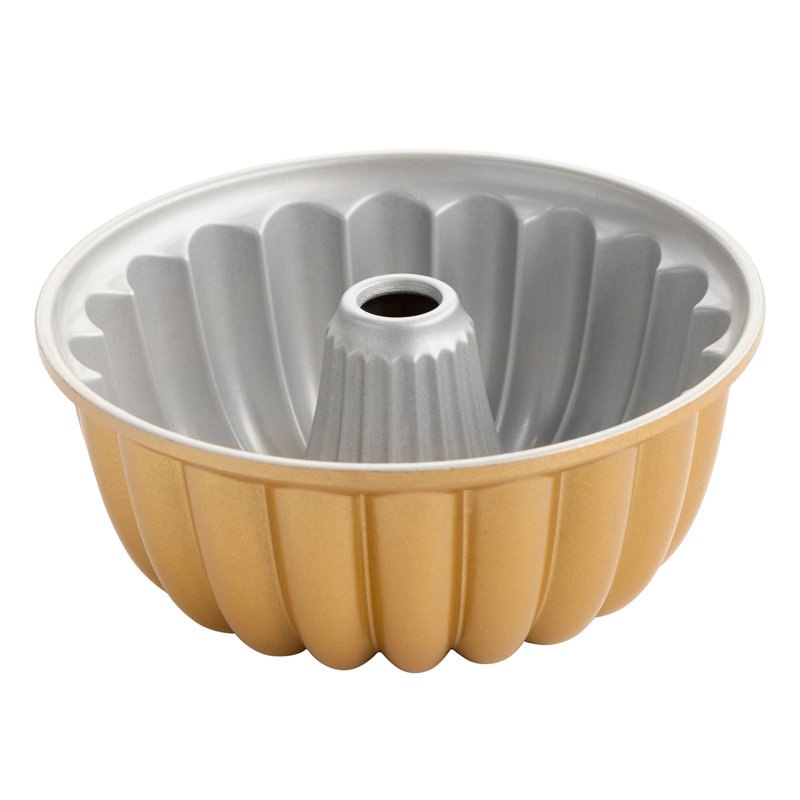 Nordic Ware Classic Cake Pan