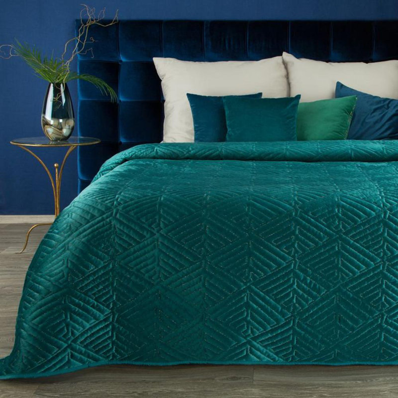 Camillea Solid Colour Bedspread