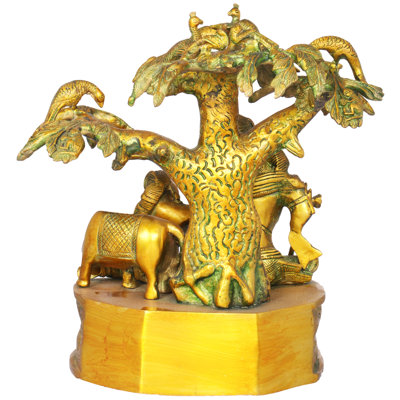 Figurine Nyal Krishna jouant de la flûte pour Radha sous un arbre