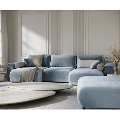 Six-seater panoramic sofa