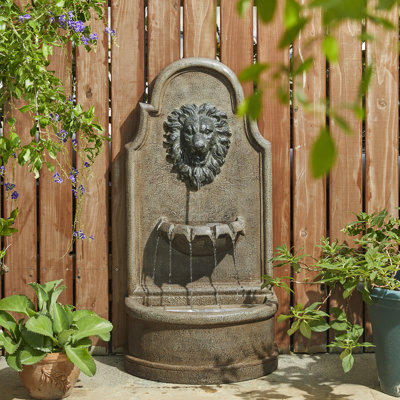 Fontaine tête de lion en résine