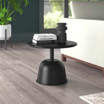 Table de bout August