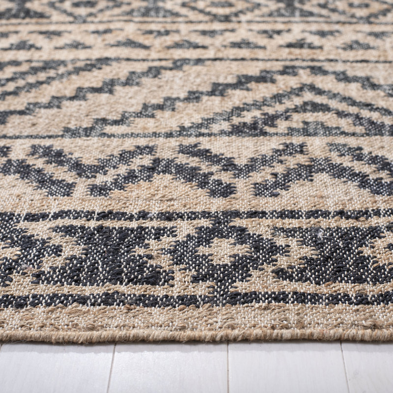 Haywa Hand Loomed Jute, Cotton Southwestern Rug, Round 5'