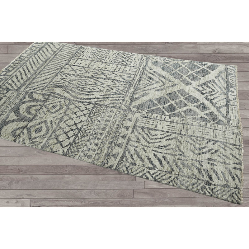 Slader Wool Moroccan Indoor Rug