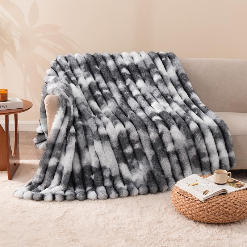 Machine Woven Throw Blanket, Black