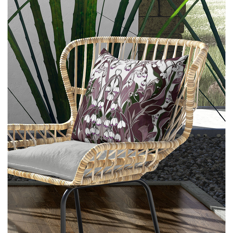 Coussin Lily of the Valley, H 26 po x l 26 po, Blanc / Lavande