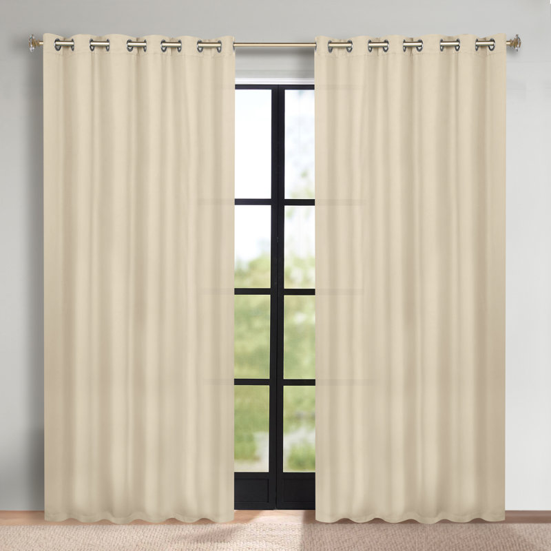 Paire de rideaux obscurcissant avec œillets Millendon, Ivoire ivoire, L 70 po x L 120 po