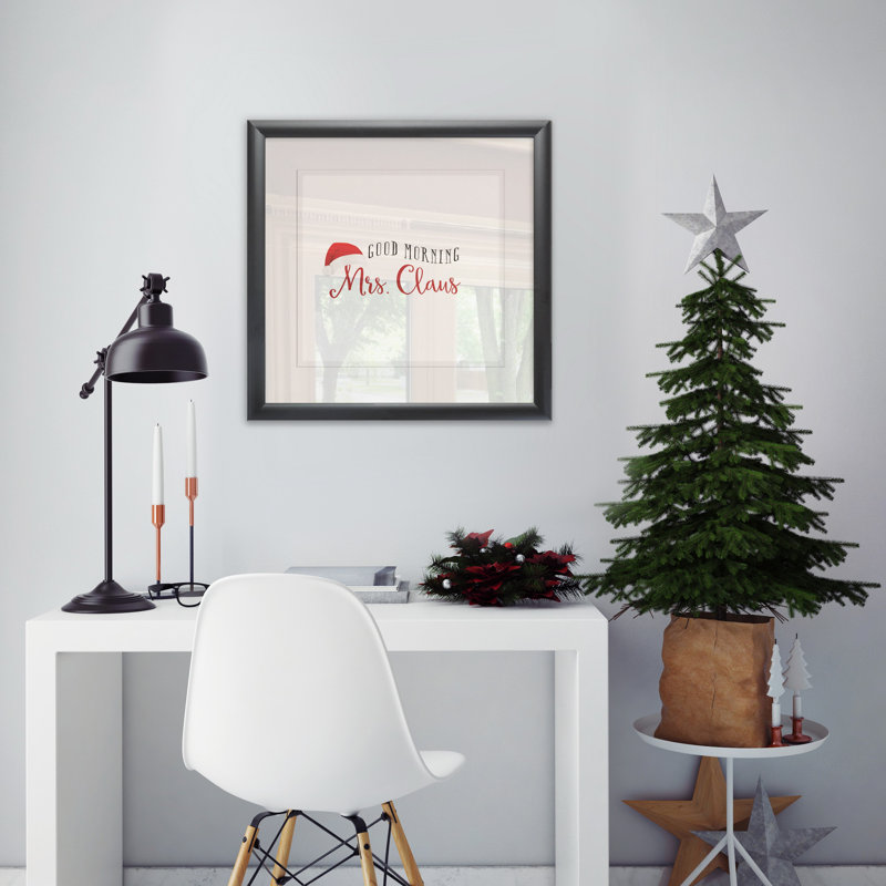 Mme. Claus - reproduction d'art textuel, H 30,5 po x l 30,5 po x P 1,5 po, Blanc / aubergine / banane / brun clair / rouge br