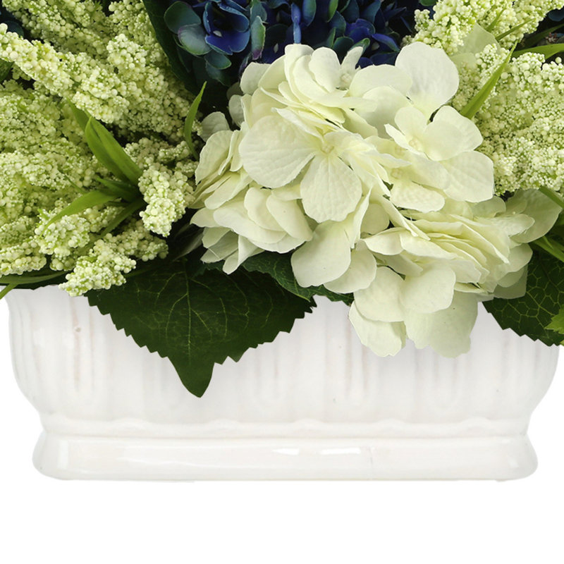 Arrangement de hortensias et bruyère Allan, Bleu foncé/blanc