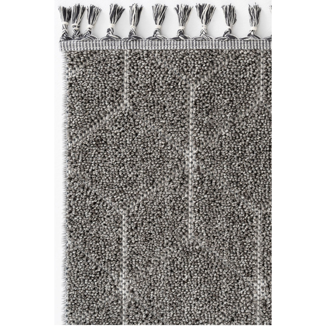 Grey Aztec,Geometric,Scandi,Trellis Bedroom Rug in Runner size, Machine Made using Polypropylene with Cream and Modern design