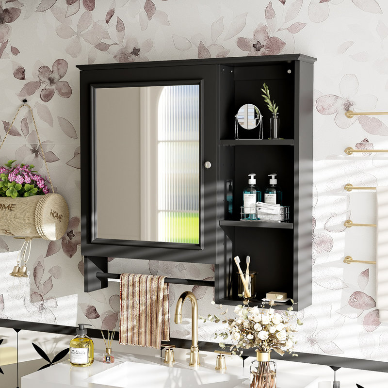 Armoire de rangement murale pour salle de bain, armoires à pharmacie avec grande porte miroir, tablettes réglables et trois niveaux de rangement ouverts (meuble-lavabo non inclus)