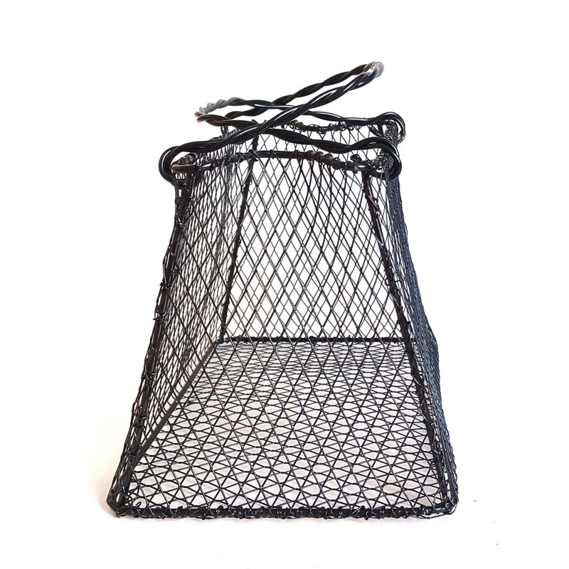 Sac en fil métallique noir