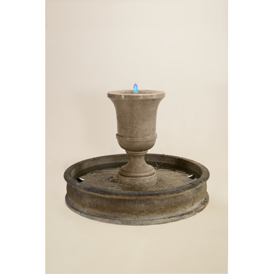 Fascea Urn Fountain