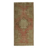 One-of-a-Kind 1'5x3'2 Hand Knotted Area Rug