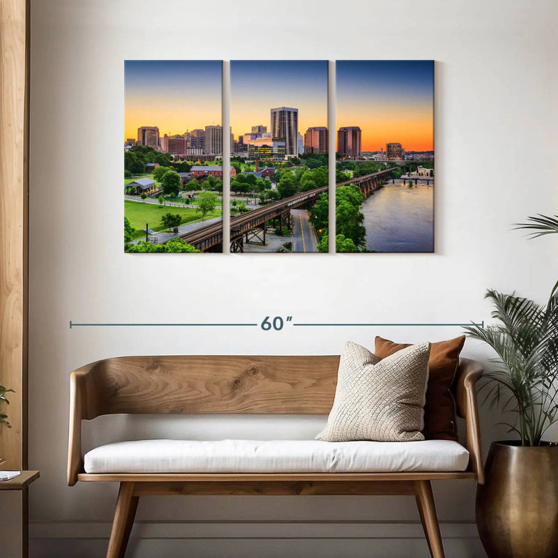 Senne Richmond, 28" H x 45" W