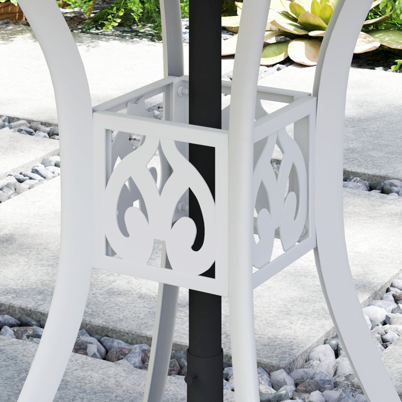 Round 4 - Person 78Cm L Outdoor Table, White