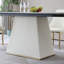 Table de salle à manger en pierre 71 pi avec base piédestal rayée