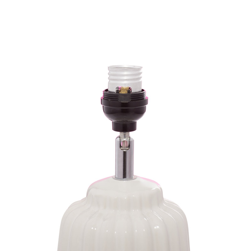 Lampe de table Cahoon, Base blanche / abat-jour blanc, H 24 po x l 13 po x P 13 po