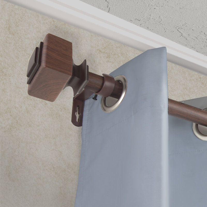 Tringle à rideaux simple en faux bois Abdulahad, Noyer foncé, 28" - 48"