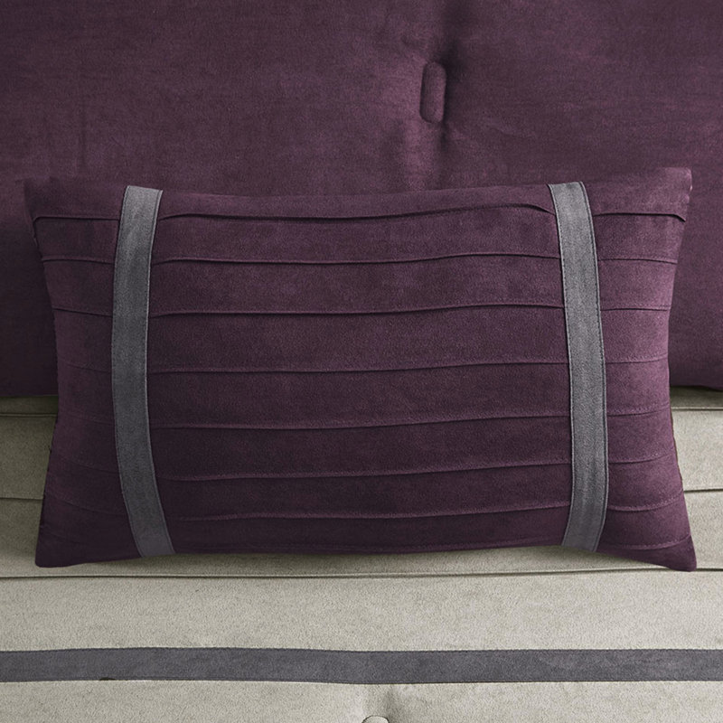 Édredon 7 pièces en très grand daim mauve, style transitionnel, coussins brodés, 2 taies décoratives, 1 jupe de lit, taies décoratives assorties