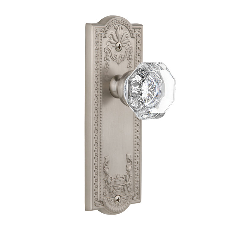 Grandeur Parthénon avec bouton de porte en cristal Chambord, Nickel satiné