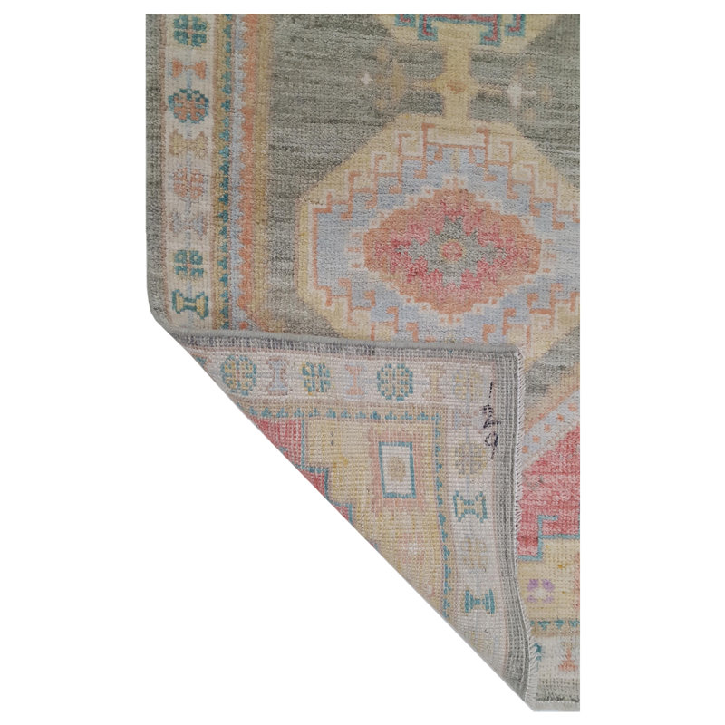 Ushak Wool Weft