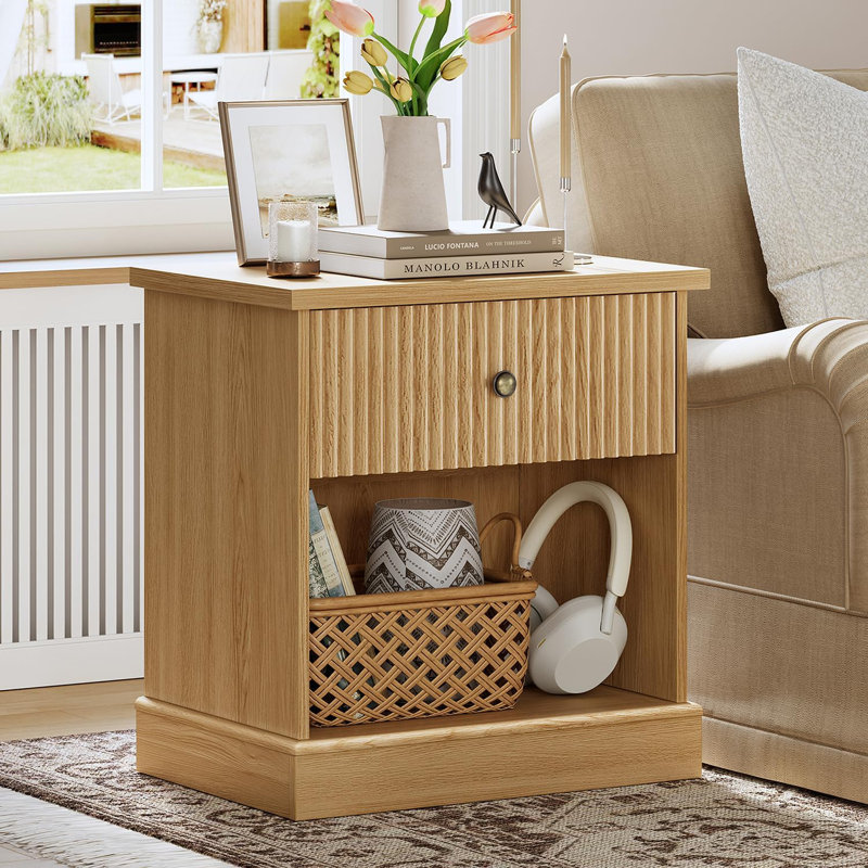 Fluted Nightstand with Drawer, Mid Century Modern Bedside Table Light Wood Nightstand with Storage, Space Saving for Living Room Bedroom