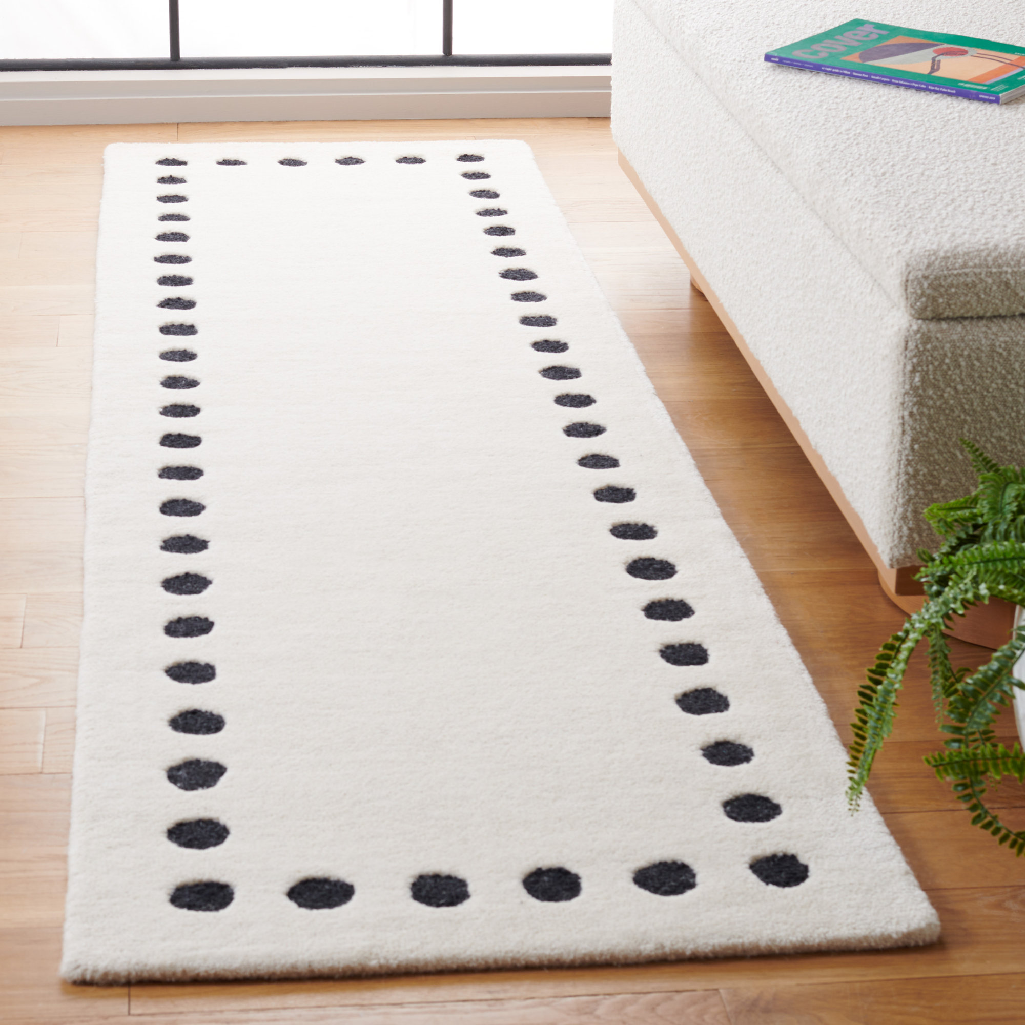 Lexy Polka Dots Handmade Tufted Cotton/Wool Area Rug in Ivory/Black, Runner 2'3" x 8'