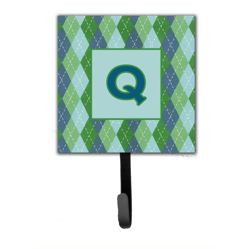 Crochet mural argoyle monogramme, Q