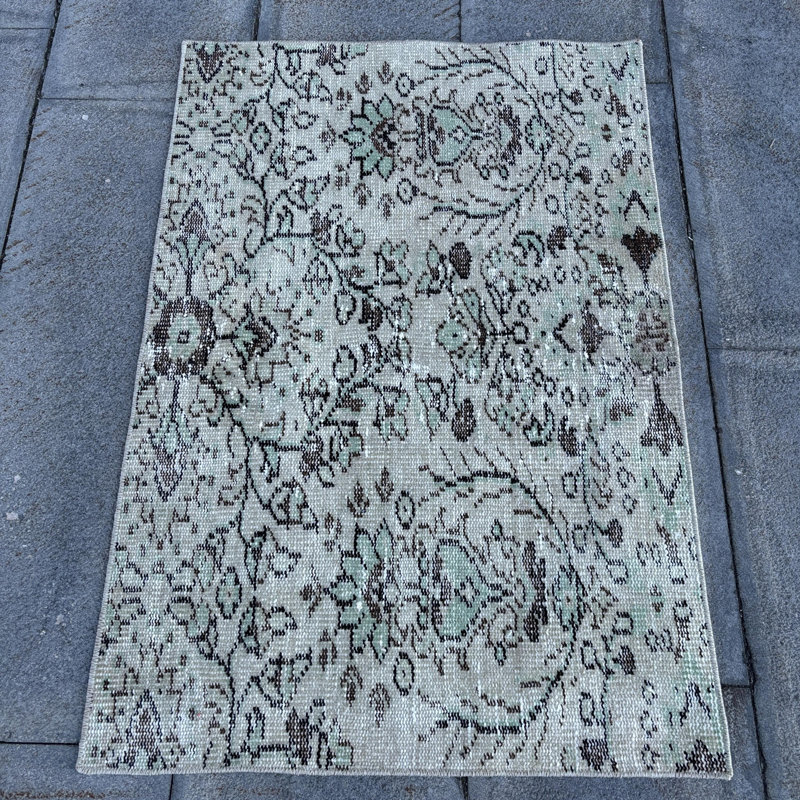 Vintage Turkish Oushak Rug with Geometric Patterns in Vibrant Green for Stylish Home Decor