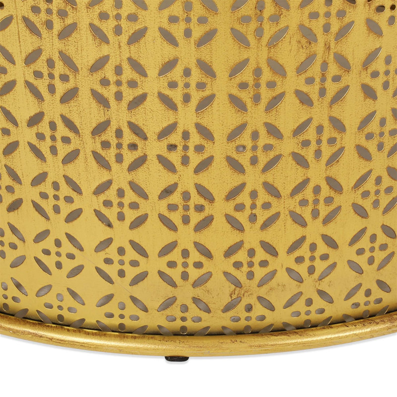Élégante table basse moderne avec rangement dissimulé, parfaite pour organiser et rehausser le décor de votre salon.
