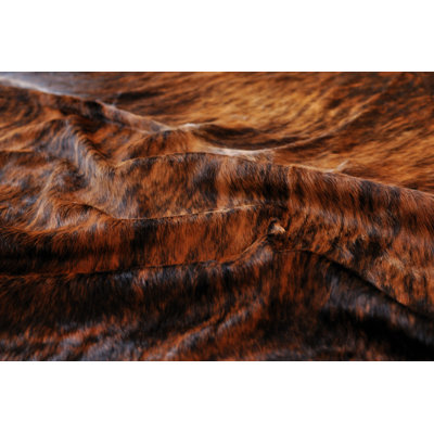 Tapis classique en cuir de vache Charline