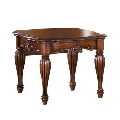 Table de bout en cerisier riche avec pieds cannelés pour finition bois