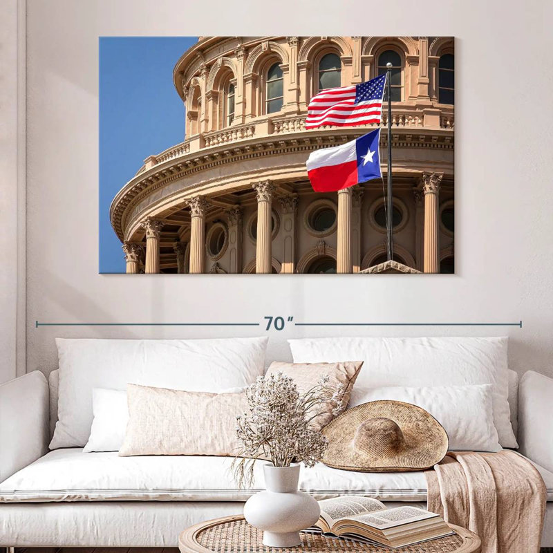 Drapeaux de Nicci au Texas Capitol, H 34 po x l 51 po