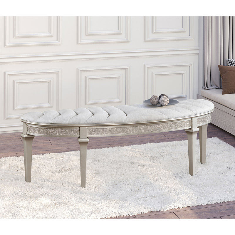 Banc incurvé recouvert de tissu