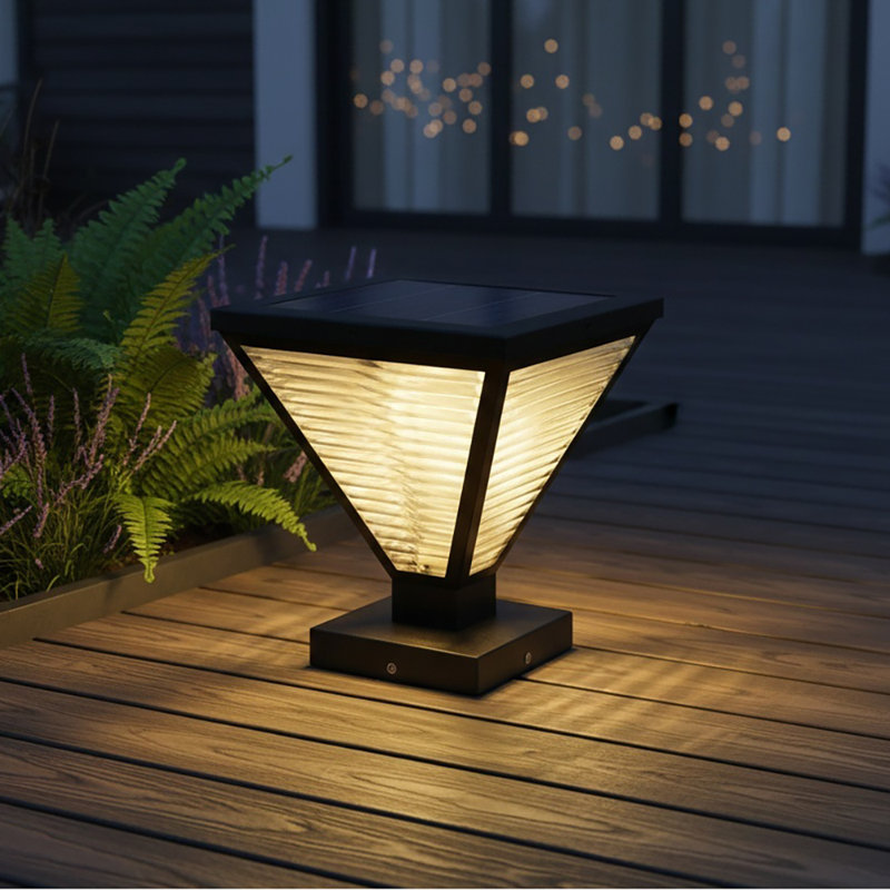 Luminaire pour poteau solaire réglable