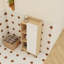 Armoire de rangement étroite avec porte simple et tablettes ouvertes à 3 niveaux