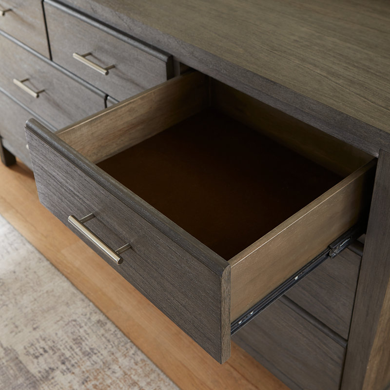 Commode l 7 po Navtej