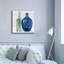  «Laura Gibson _sea Glass Vase 1» par Annie Warren, art mural sur toile, 37 po x 37 po