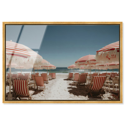Parasol parapluie Oasis, impression murale encadrée décorative côtière par Notoriart, cadre doré, 45 x 30