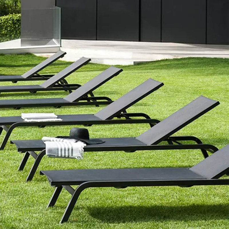 Adjustable Outdoor Lounge Chair Aluminum Frame Outdoor Chaise Lounge
