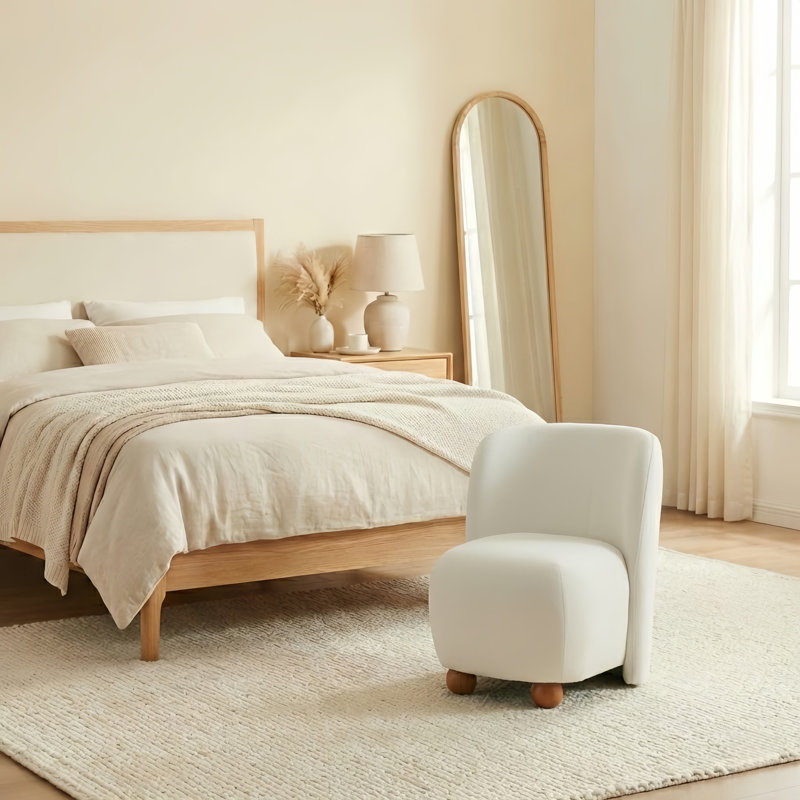 Fauteuil d'appoint moderne à dossier bas et sans accoudoirs