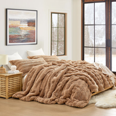 Turtle Roll Cakes Chunky Bunny - Coma Inducer Oversized Comforter Set - Nougat Cream