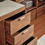 Bureau simple et durable de style italien