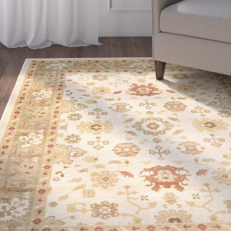 Tapis oriental crème / vert Christensen, Rectangle 9 pi 6 po x 13 pi