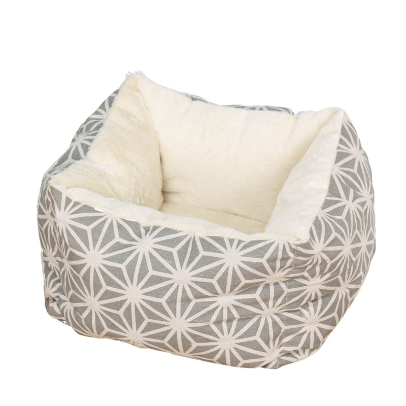 Hamm Geometric Polyester Pet Bed