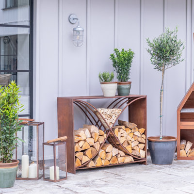 X-Shape Log Storage