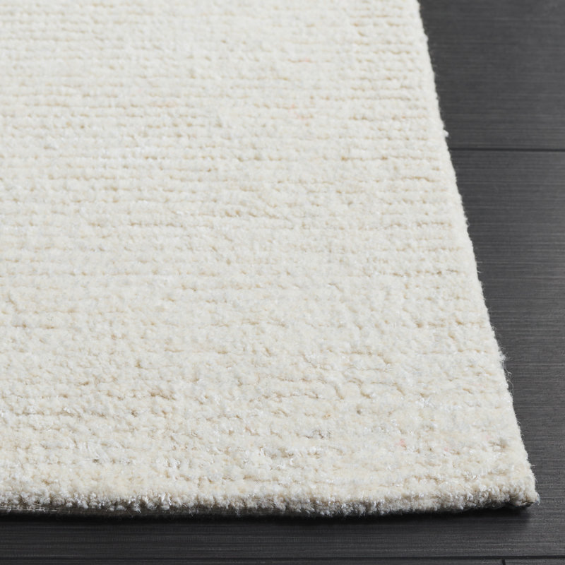 Tapis ivoire en laine, viscose et coton touffeté à la main Maynie, Rectangle de 5 pi x 8 pi