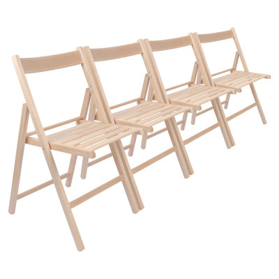 Harbour Housewares - Beech Wood Folding Chairs